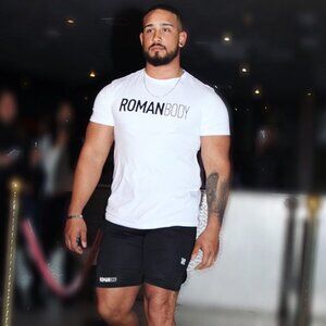 Roman Body Classic T-shirt